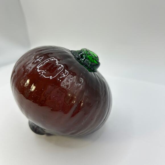 Blown Glass Red Onion Life Size Green Stem Unique Beautiful - Picture 10 of 10